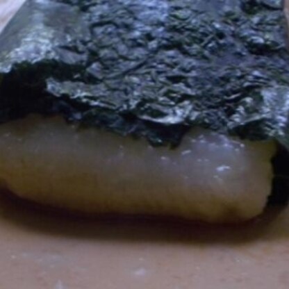 ピリ辛の焼き餅、初めて食べたけどオイシイですねー♪
七味パワーで身体も温まりそうです。ごちそうさま（＾＾）